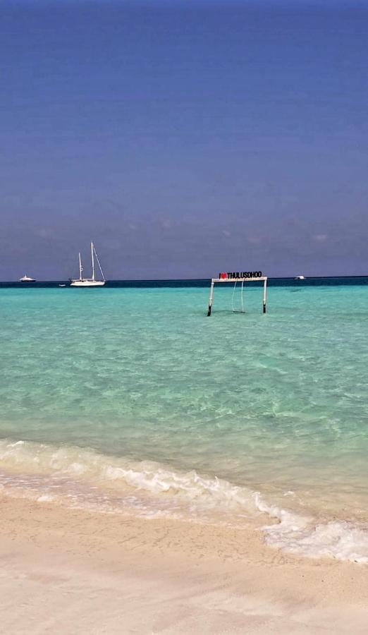 Ocean Breeze Maldives Hotel Thulusdhoo Exterior photo